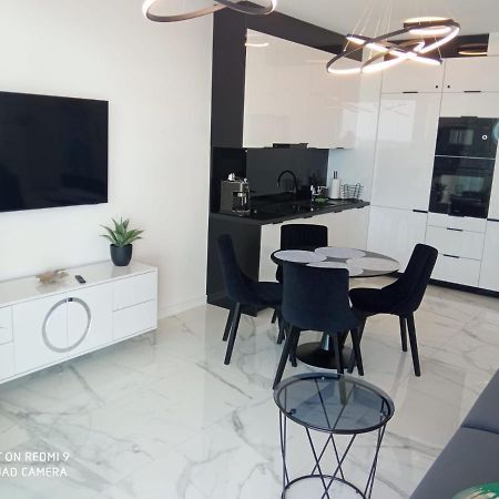 Apartament Z Widokiem Na Morze W Kompleksie Hevenia 레왈 외부 사진